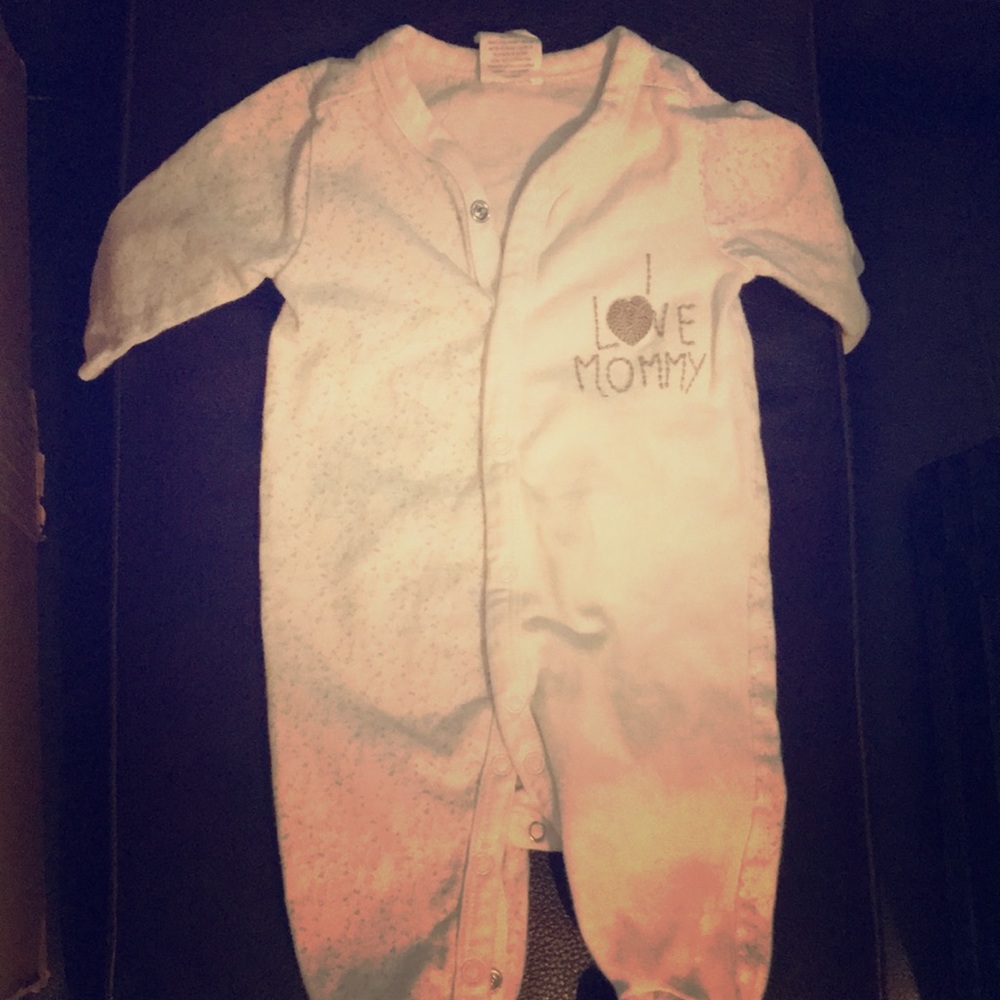 I love mommy pajama footie